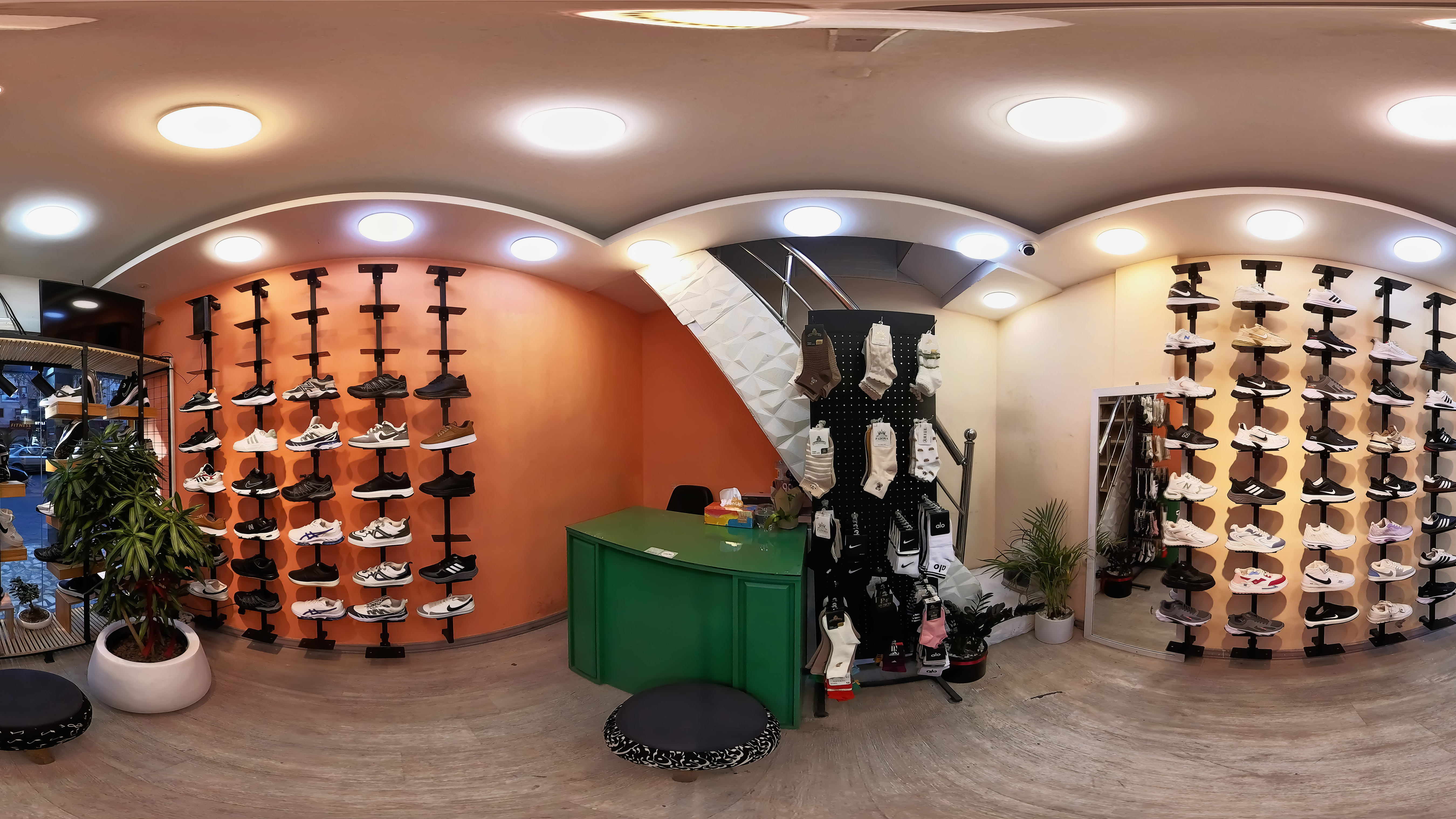 کتونی پاییز